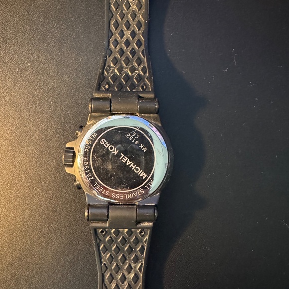 Michael Kors Oversized Runway Black-Tone Watch - Picture 5 of 5